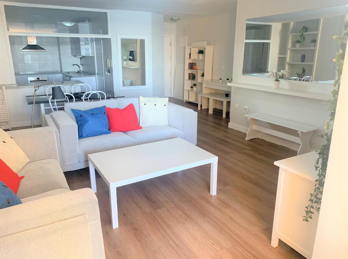 Piso Amplio Frente Al Mar En Pleno Paseo Maritimo. Appartement Cádiz Buitenkant foto