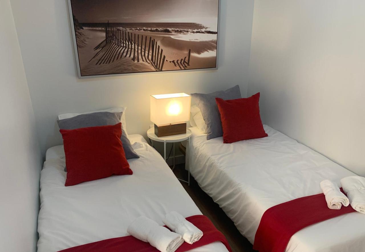 Piso Amplio Frente Al Mar En Pleno Paseo Maritimo. Appartement Cádiz Buitenkant foto
